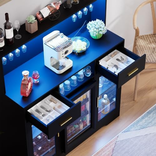 ミニ冷蔵庫付き収納キャビネット、LEDライトと電源コンセント - Home Bar And Cabinet のレビューと価格